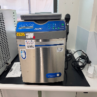 Labconco Refrigerated CentriVap Concentrator image 2